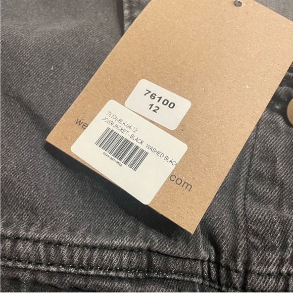 NEW! Tigermist- Oversized Black Basic Cropped Button Jossi Jacket NWT Size 12 - Picture 7 of 10